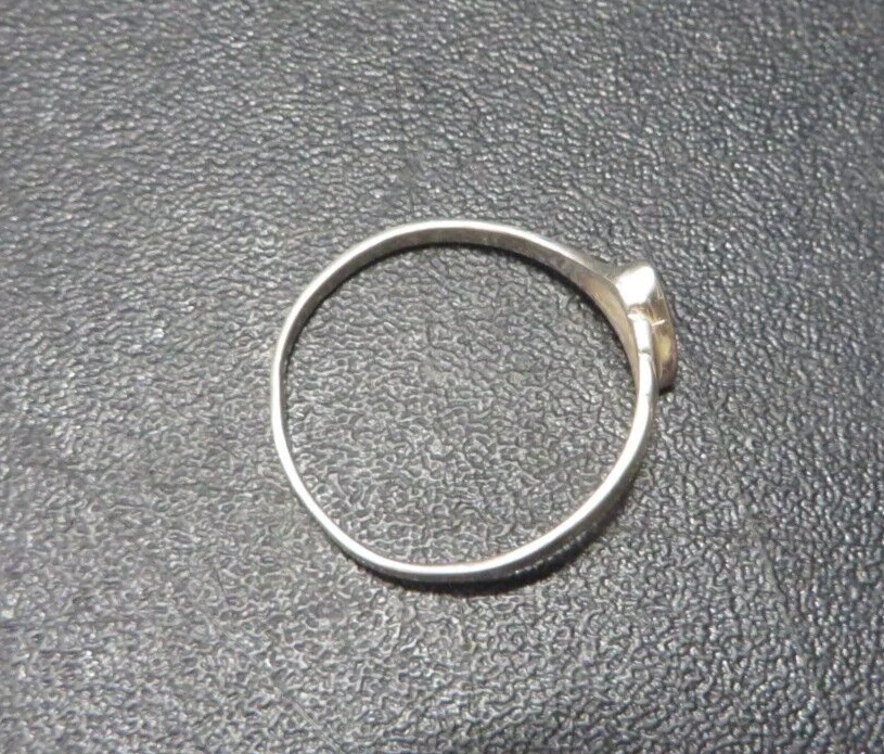 ANELLO IN ARGENTO 925 - CON GOCCIA DI CONCHIGLIA - - Immagine 4 di 4
