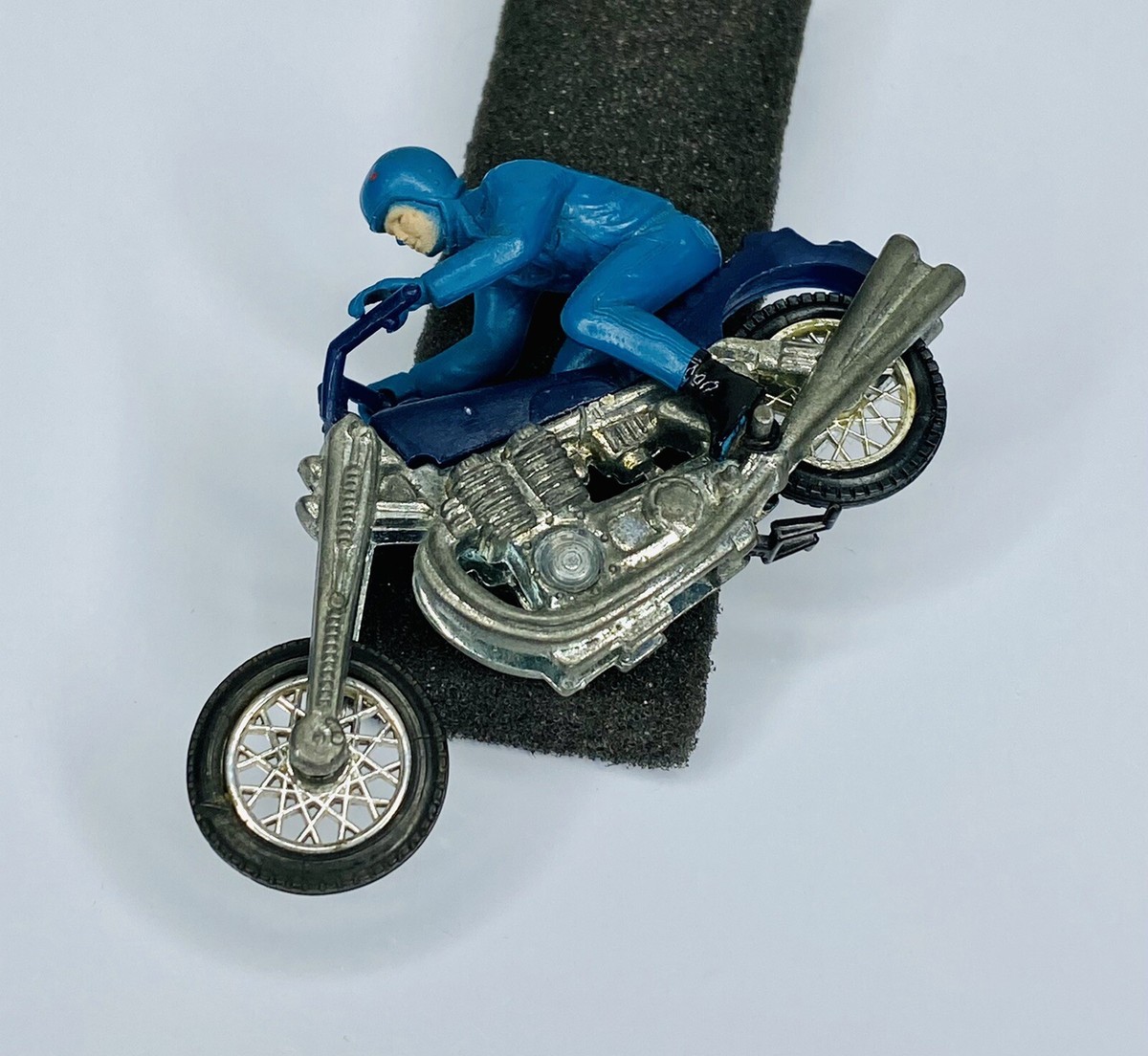 Hot Wheels Rrrumblers 1971 Road Hog w/ Blue Rider | eBay