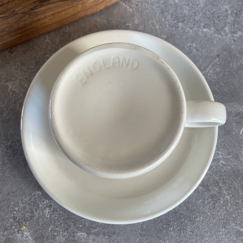 Vintage MIDWINTER LTD "STONEHENGE WHITE" FLAT CUP & SAUCER SET - ENGLAND EUC - Picture 4 of 7