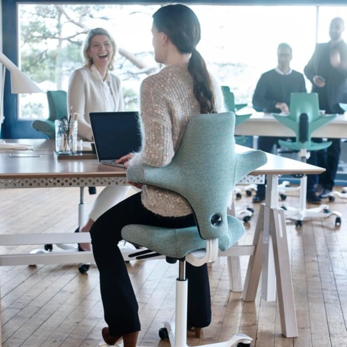 Capisco Forward Leaning Office Saddle Chair