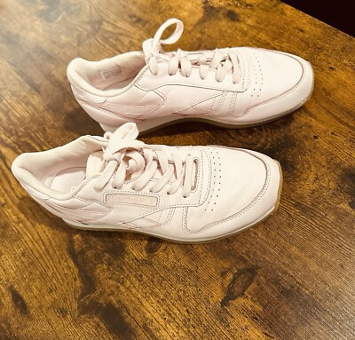 Reebok Classic Leather Trainers Women's Light Pink UK