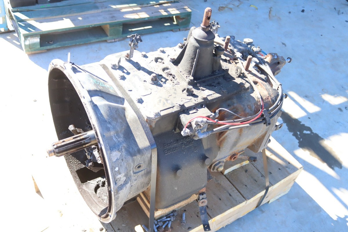 2017-2022 Kenworth T680 Transmission Eaton Fuller FAO16810C 10-SPD