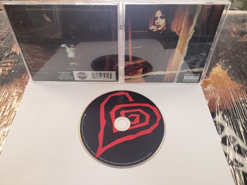 Marilyn Manson Eat Me Drink Me CD Used Free Shipping in Canada !!