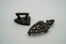 Vintage Miniture Cast iron Trivet and Iron B5