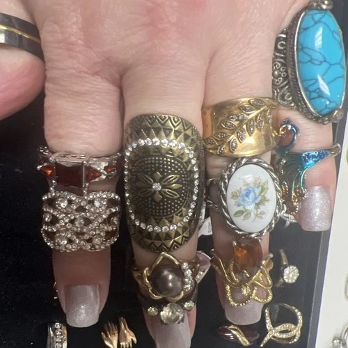 Costume Jewelry 38 RINGS! Vintage to Modern Jewelry Lot Rhinestones