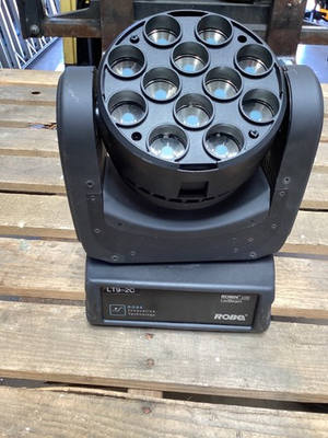 #ad ROBE Robin LED Beam100 $202.99