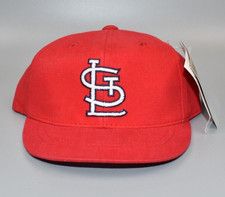 St. Louis Cardinals Vintage BABY Stretch Fit Cap Hat - NWT