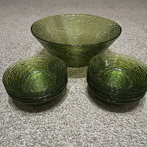 Vintage Anchor Hocking Avocado Green Soreno Glass 11” Salad Set With 9- 6” Bowls