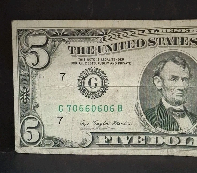 1977 TRINARY $5  Five Dollar Bill Rare Federal Reserve Note Old Bill Circulated - Image 4 of 4