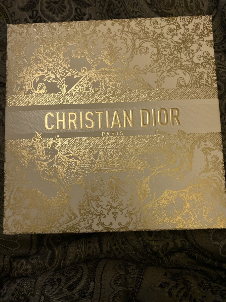 8Set Dior 期間限定 ギフトボックス DIOR Holiday 2023 Limited Edition Gift Box L 8 1/2in H 8 1/2in W