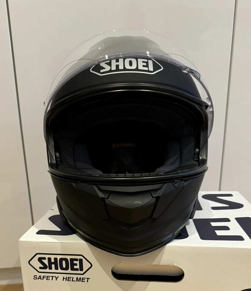 Shoei GT-Air II / matt-schwarz / Größe XS / mit Sonnenblende / NEUWERTIG - Bild 2 von 4