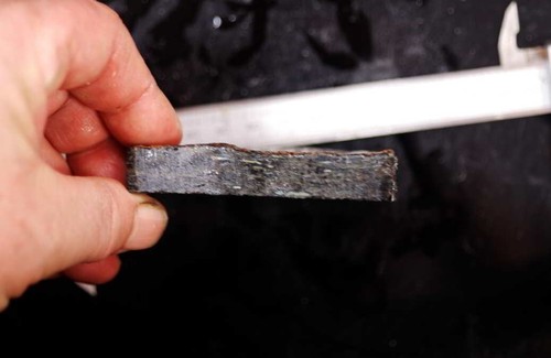 Nummite slabs 182 grams: 24008 - 第 3/4 張圖片