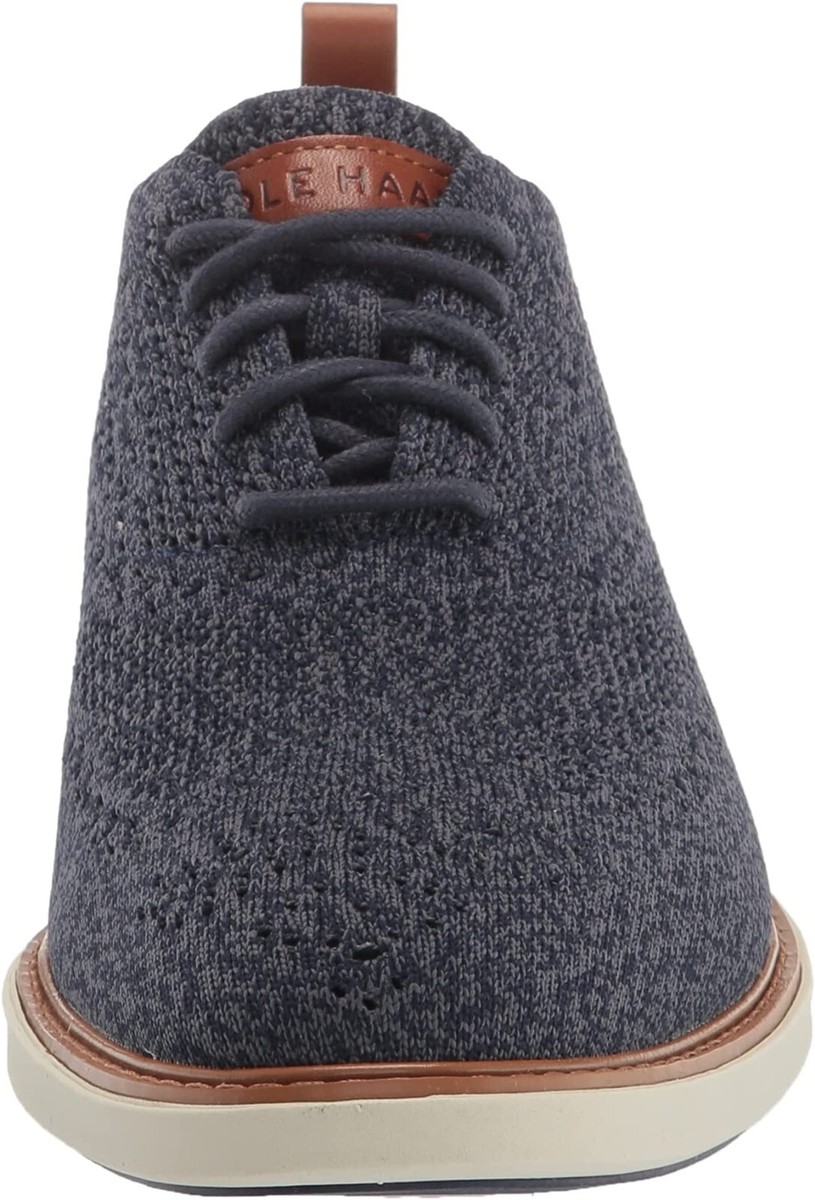 Cole Haan Men display picture 3
