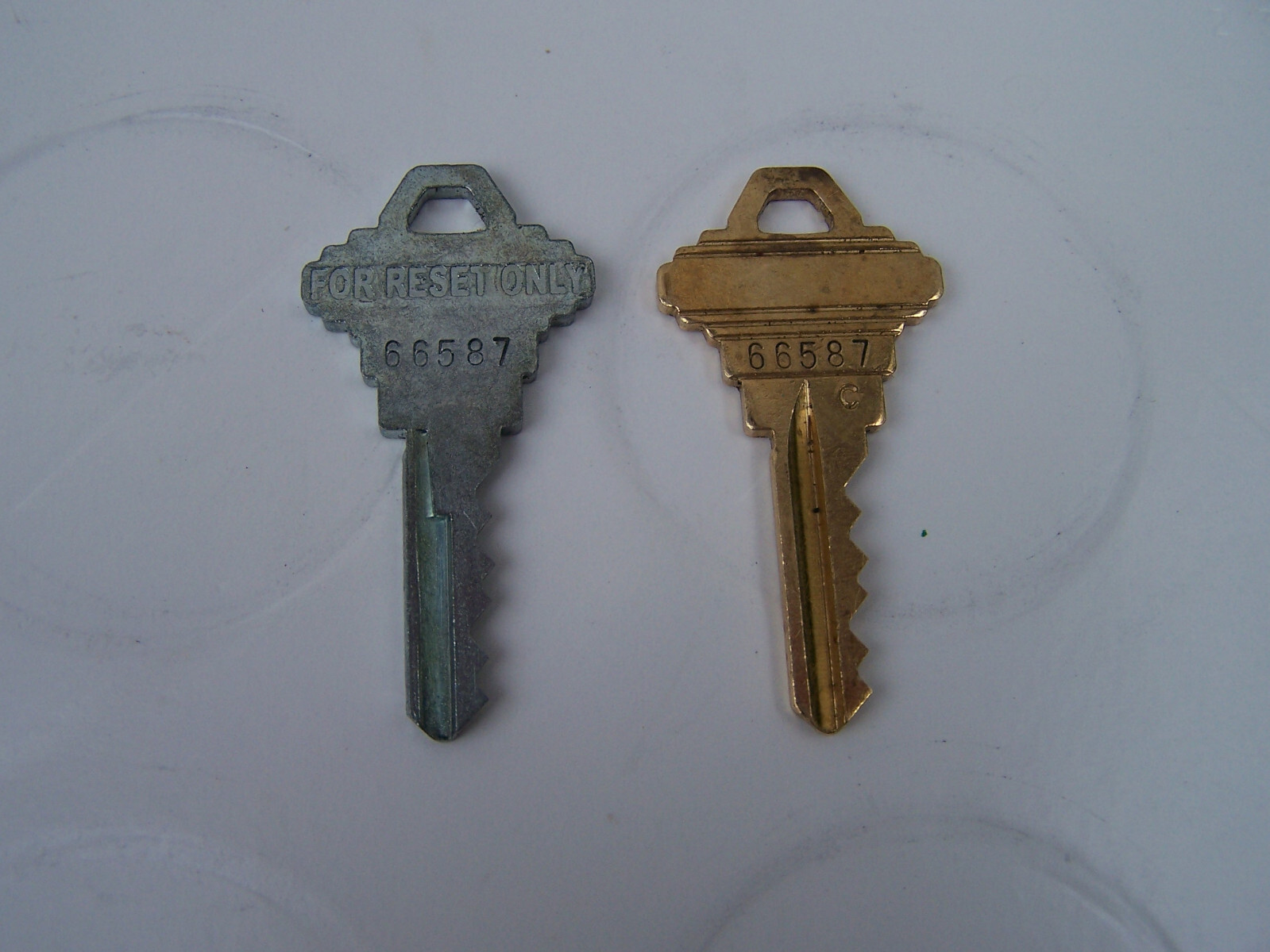 Schlage Factory cut Securekey Blue Reset Key + matching key NO