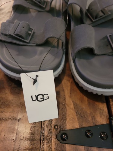 Neu Herren UGG Wainscott Schnalle Slide Sandalen Größe 11 Wildleder grau Flip Flops - Bild 4 von 9