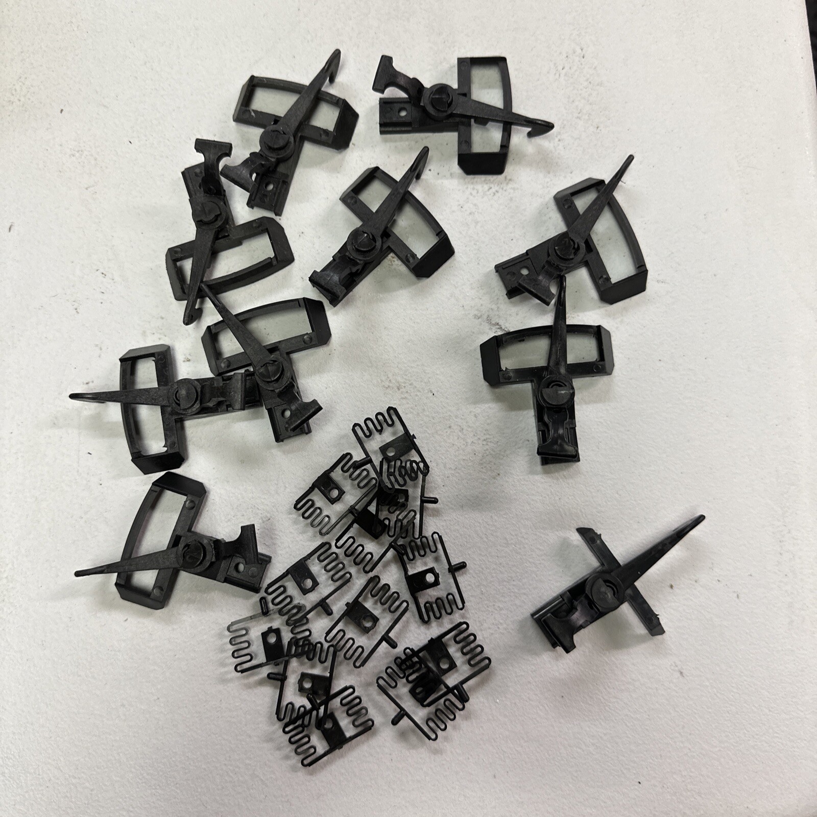 G Scale Hook And Loop Couplers. USA Trains eBay