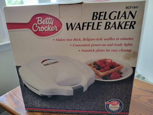 Betty Crocker Waffle Maker, New-Open Box One Size, Black BCF1941 - 第 9/9 張圖片