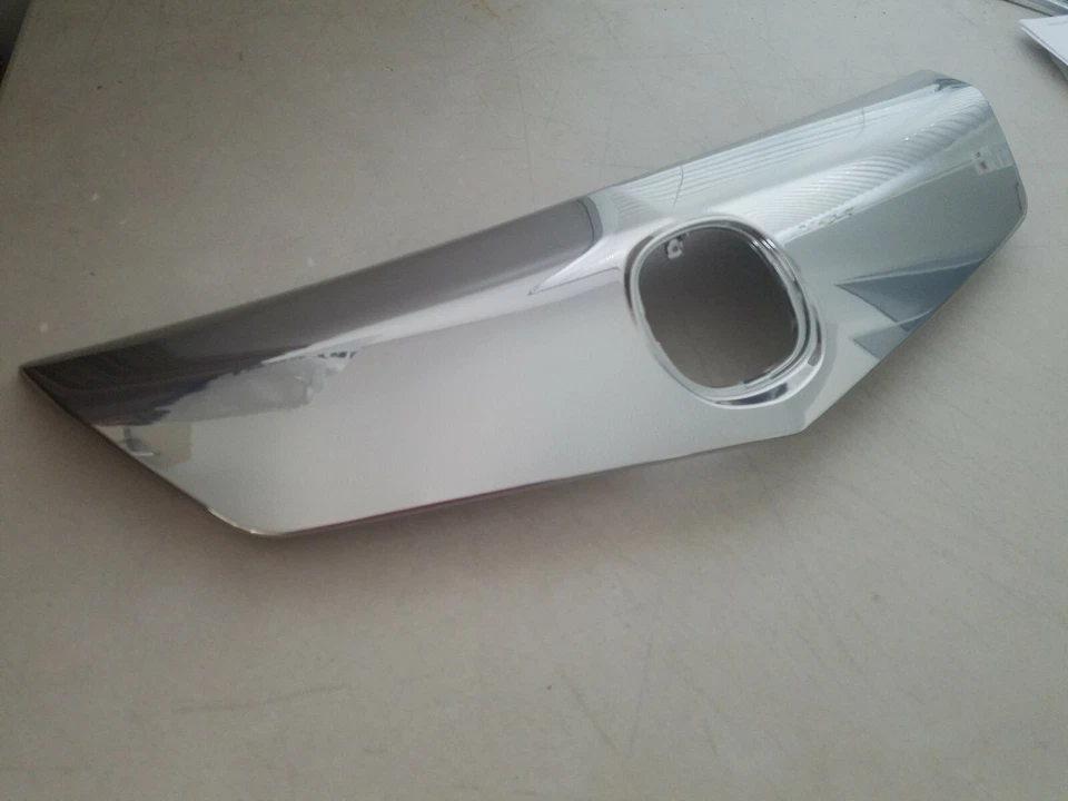 Parachoques delantero ACURA TL 2009-2011 cromo satinado rejilla moldura moldura NUEVO Foto 3 de 4