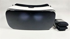 Samsung Gear VR R322NZWA - Virtual Reality Headset - Frost White