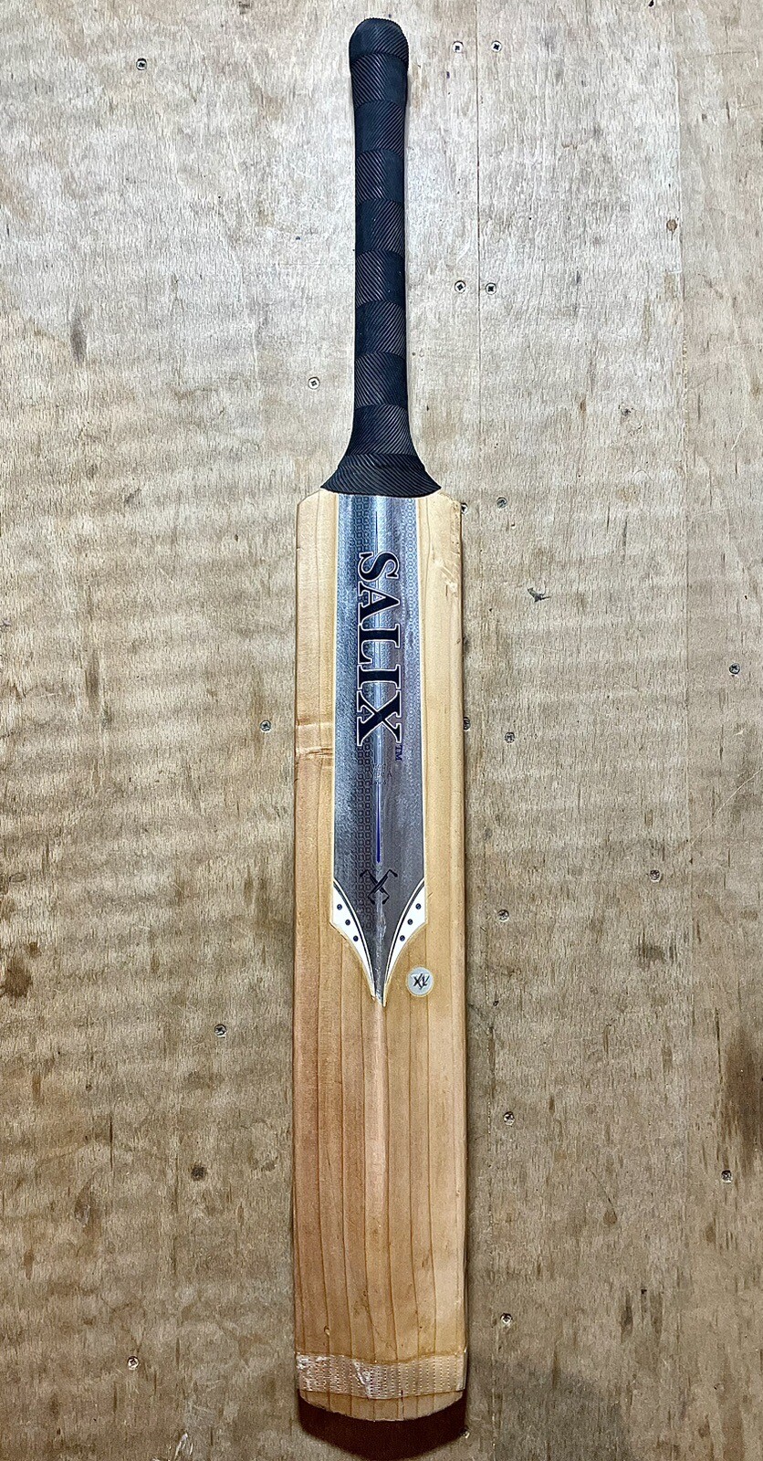 Cricket Bat Salix Harrow 2lb 2oz Grade 1 English Willow