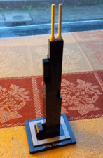 LEGO Architecture Willis Tower Set (21000-2)  - Complete W/O Instructions (VG)