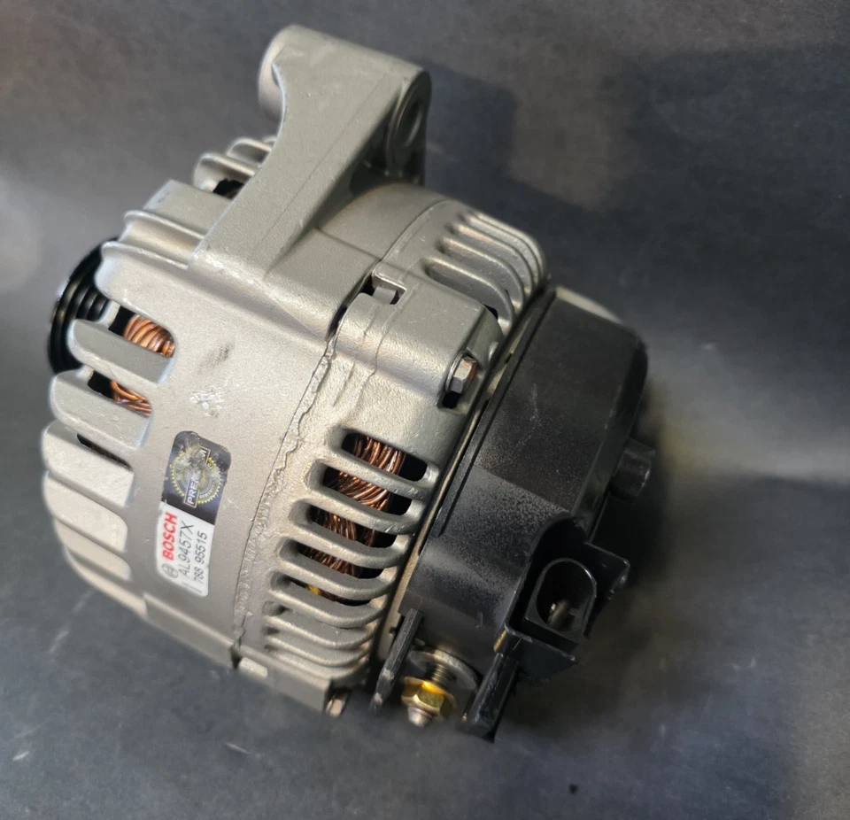 2007 2008 2009 2010 BMW X5 V8 4.8Liter 180Amps Alternador Reman por Bosch - Imagem 4 de 4