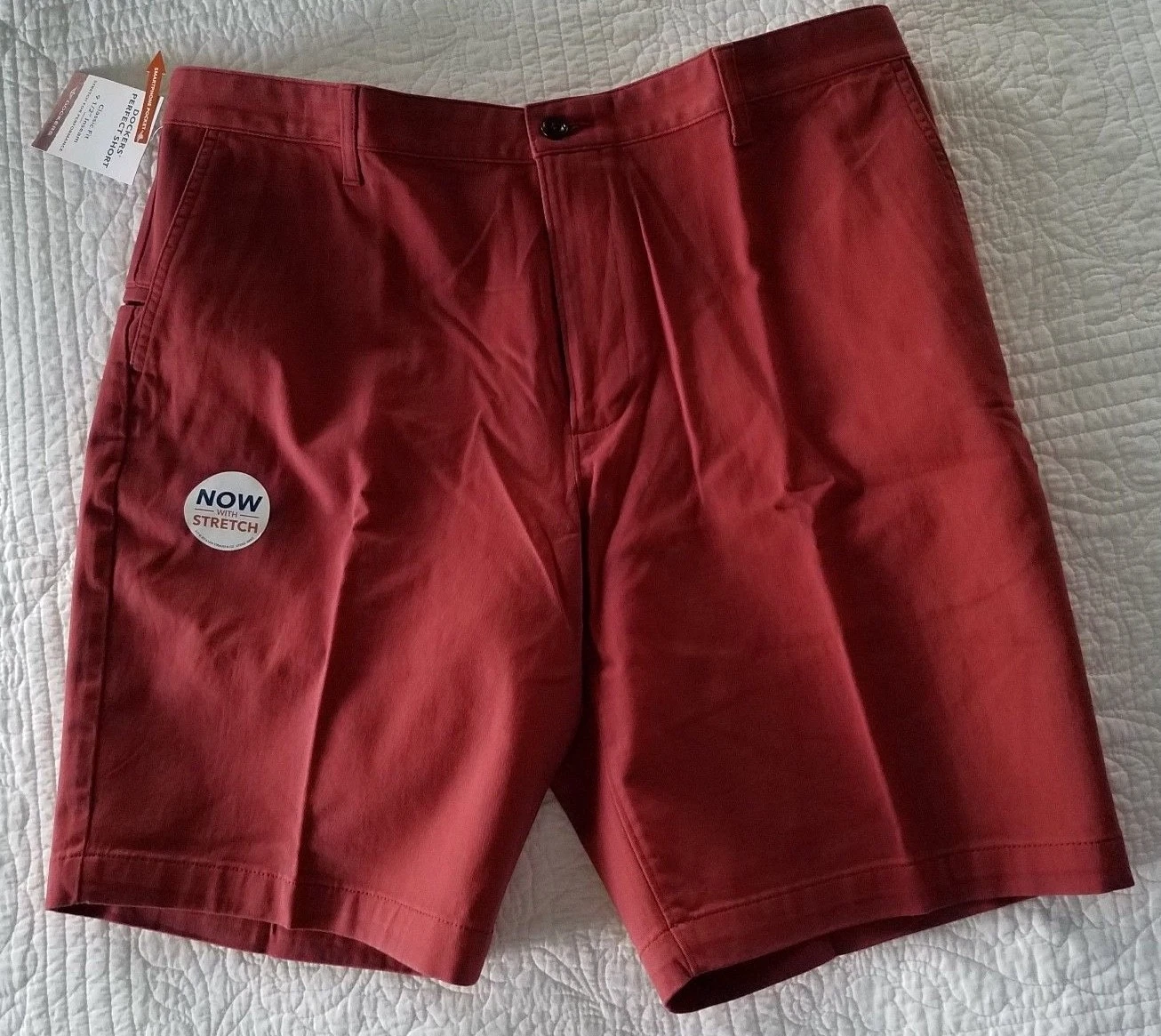 NEW MENS DOCKERS PERFECT SHORT CLASSIC FIT WITH STRETCH RED MANY SIZES