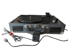 Innovative Technology 3 Speed Vintage Bluetooth Turntable ITVS-1500