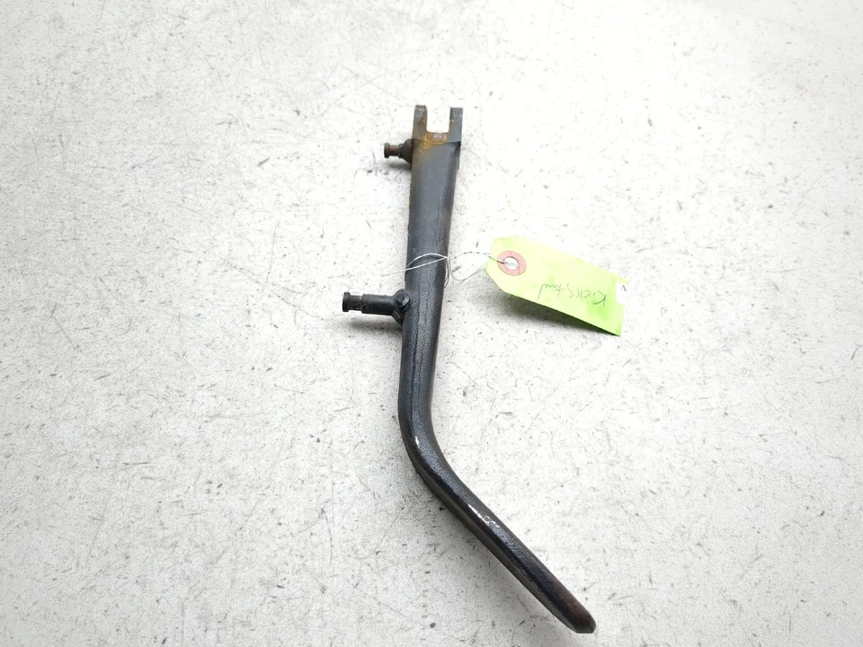 06-16 Kawasaki Vulcan 900 VN900C Soporte de cabra lateral Foto 2 de 4