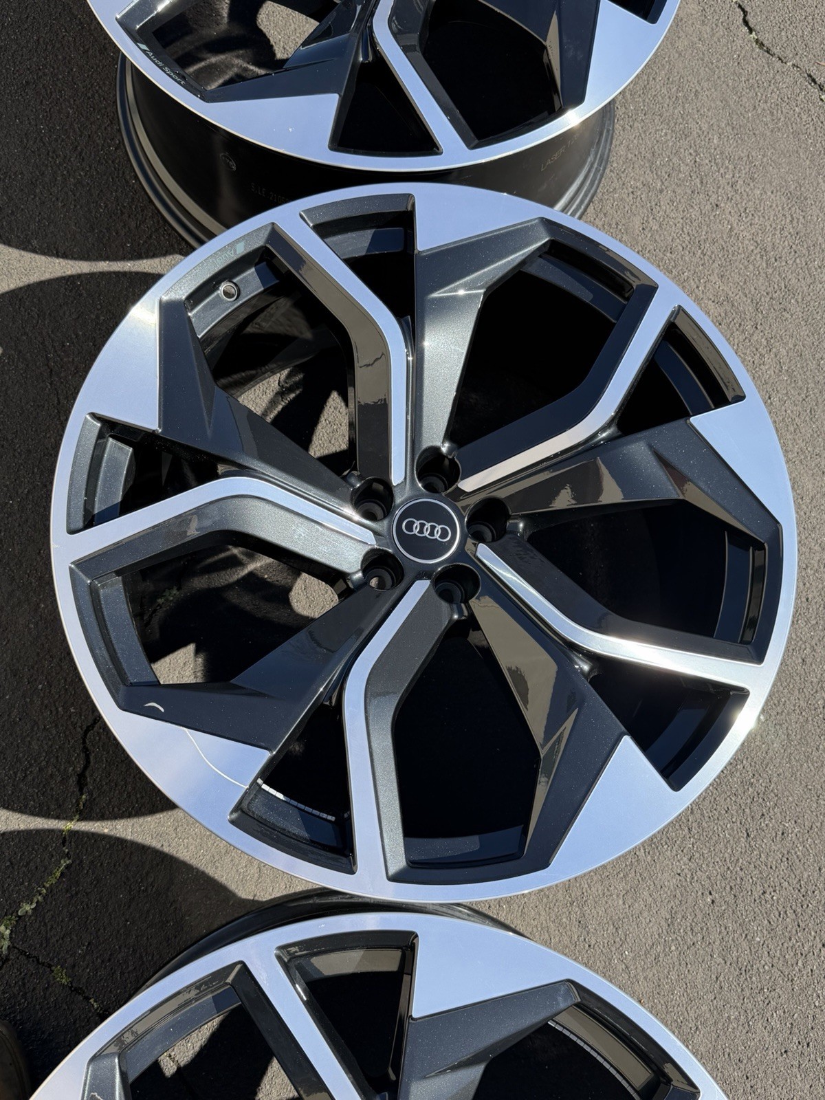 Set Audi Genuine OEM RSQ8 Q8 SQ8 SQ7 Q7 23” RIMS Wheels 4M8601025 ...