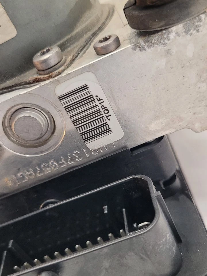 2017 2018 2019 GMC SIERRA 1500 PICKUP Anti-Lock Brake Part Classic Style - Image 4 of 4