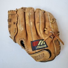 Mizuno MZ1320 13" LHT Left-Handed Thrower Steerhide Leather Softball Glove