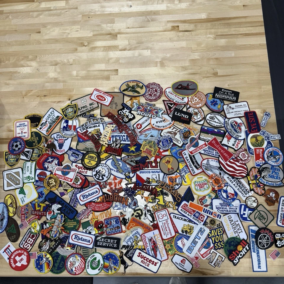 25 lot Random Mix High quality Sew / Iron on Patches Vintage Patches Embroidered - Image 2 of 4