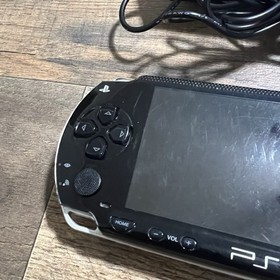 Sony PSP 1001 Console w/Charger, Memory Stick, Game, Movies - Tested Works