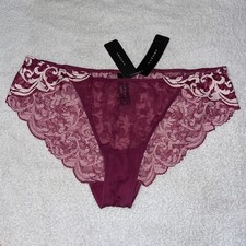 Natori Berry/Tulle Woman s Panty Sz Medium NWT