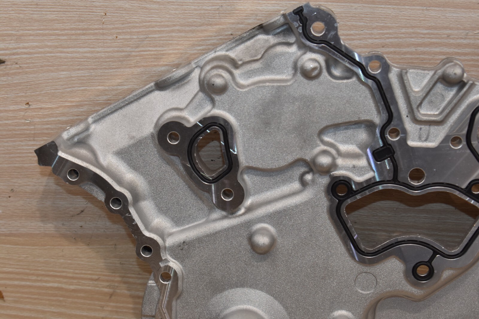 14-17 MASERATI GHIBLI LEVANTE 3.0L ENGINE TIMING CHAIN COVER GENUINE OEM