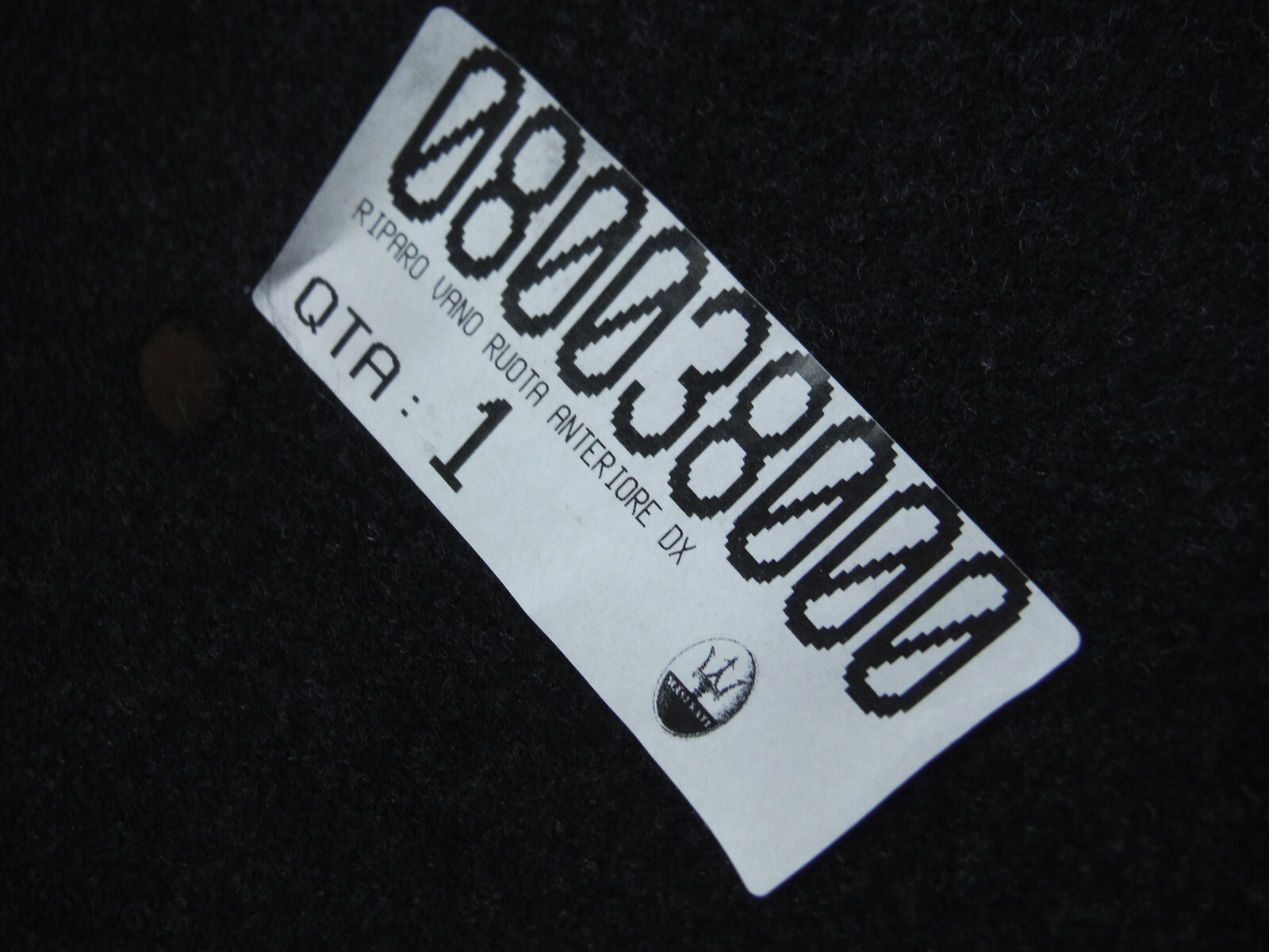MASERATI QUATTROPORTE INNER FINDER LINER OEM 080038000 
