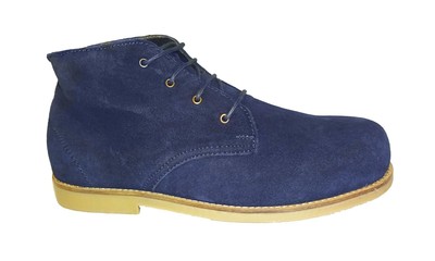extra wide chukka boots