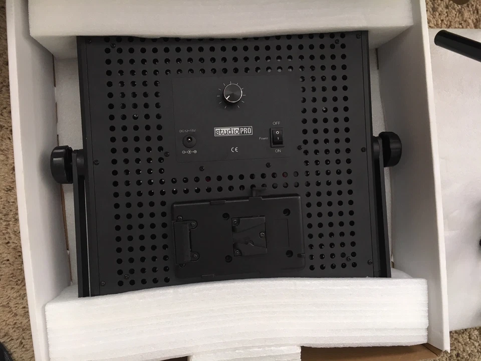 KITS DE PAINEL DE LUZ LED STUDIO PRO TWO PREMIUM DAYLIGHT com SUPORTES/GÉIS NOVO - Imagem 4 de 4