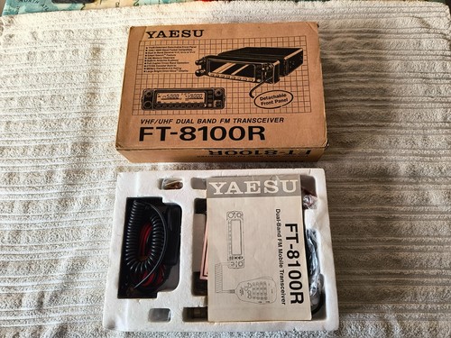 Yaesu FT8100R 2/70 VHF/UHF FM Transceiver w pudełku. - Zdjęcie 12 z 20