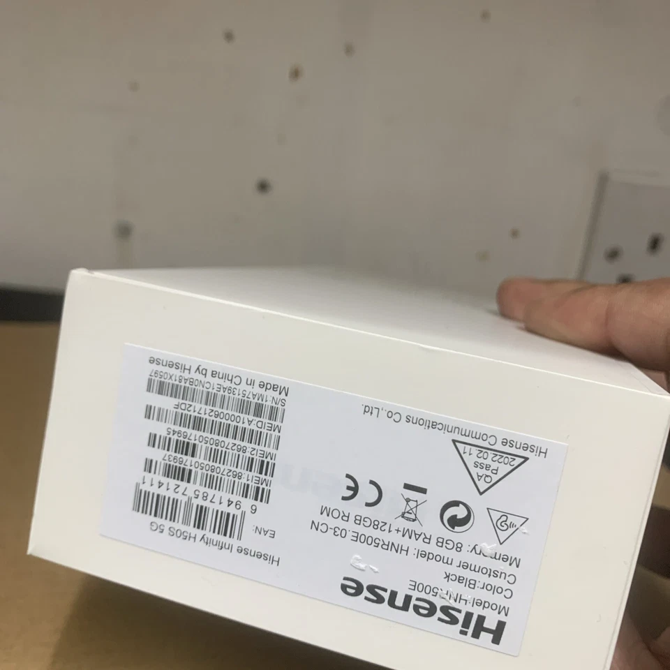 Hisense Infinity H50s 5G 128GB 8GB RAM Android Mobile Phone Black Brand New - Image 3 of 3