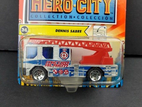 Matchbox 2004 Hero City Dennis Sabre #34 Fire Truck Silver Diecast B5374 - Picture 2 of 9