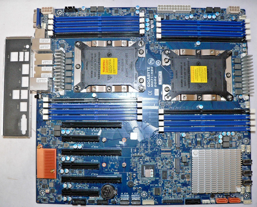 Gigabyte MD71-HD0 Dual LGA3647 DDR4 ECC R VGA BMC IPMI M.2 Server Motherboard - Picture 2 of 11