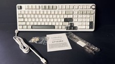 LinkerFoo LF102R3 Mechanical Keyboard Wired/Bluetooth/2.4G White/Gray QWERTY