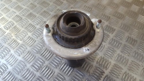 4d0412377f Domlager Federbeinlager Stützlager - Vorne Rechts  Au DE394827-61