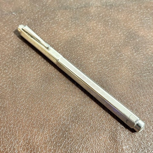 CARAN D'ACHE Fountain Pen Ecridor Chevron Silver