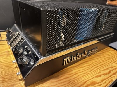 McIntosh MC2100 Power Amplifier   Tested/Working