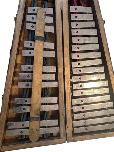 Rare Antique German Glockenspiel in Giltwood Case. Read - Picture 4 of 9