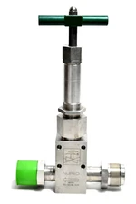 Nupro Swagelok SS-12UW-V29 Stainless Steel Bellows Sealed Valve