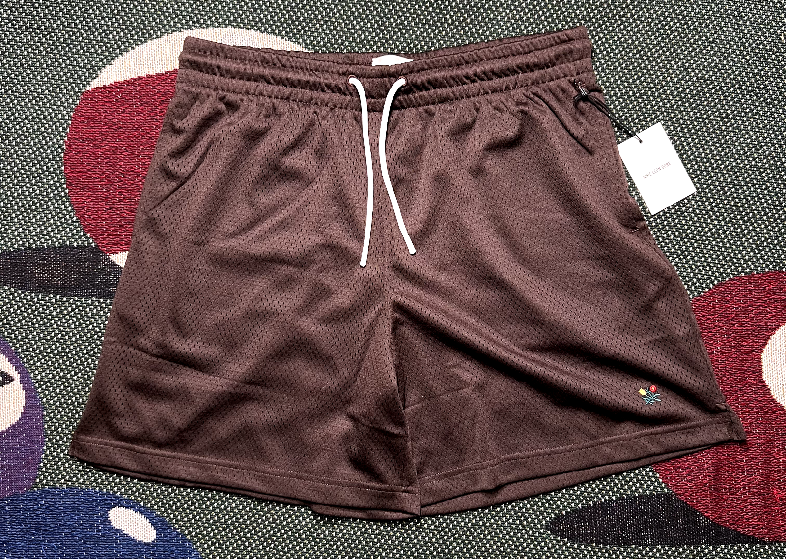 Crest Shorts